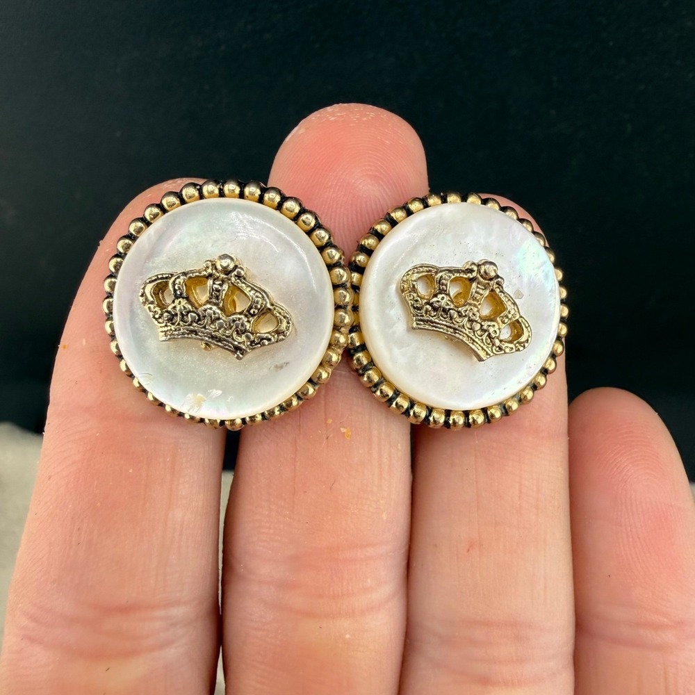 Vintage Coro Screw Back Earrings Gold Mother of Pearl Crown Heraldic Round